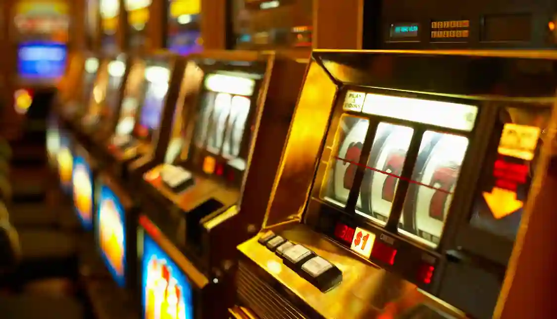 Play Slot Machines